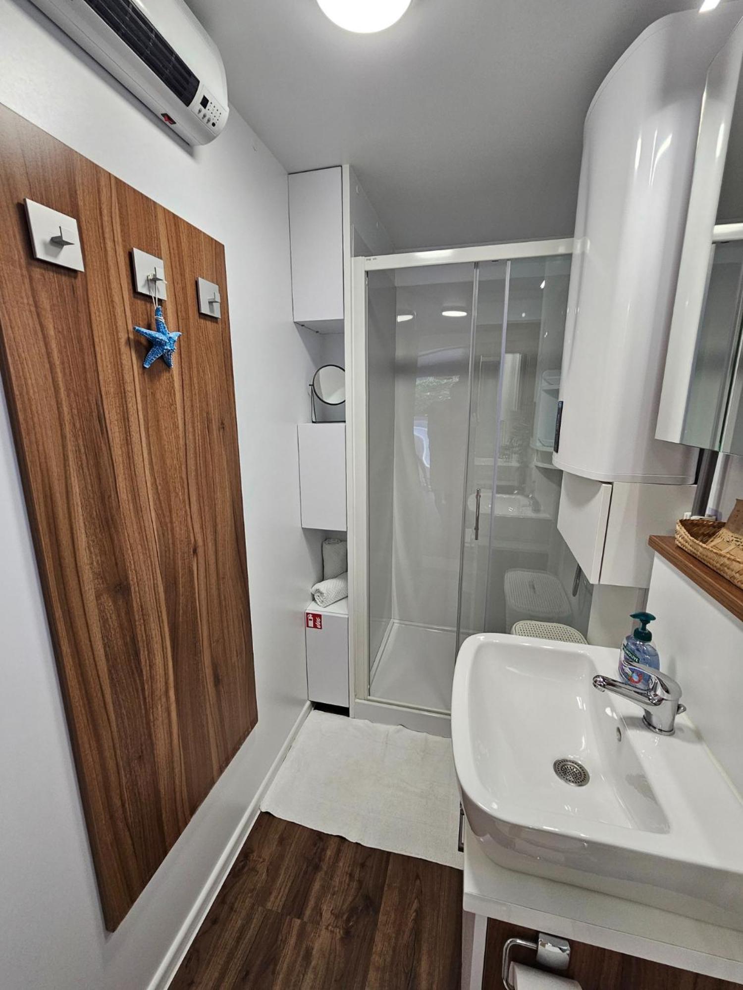 Floating Sea House - Vital Lux Portorož Buitenkant foto