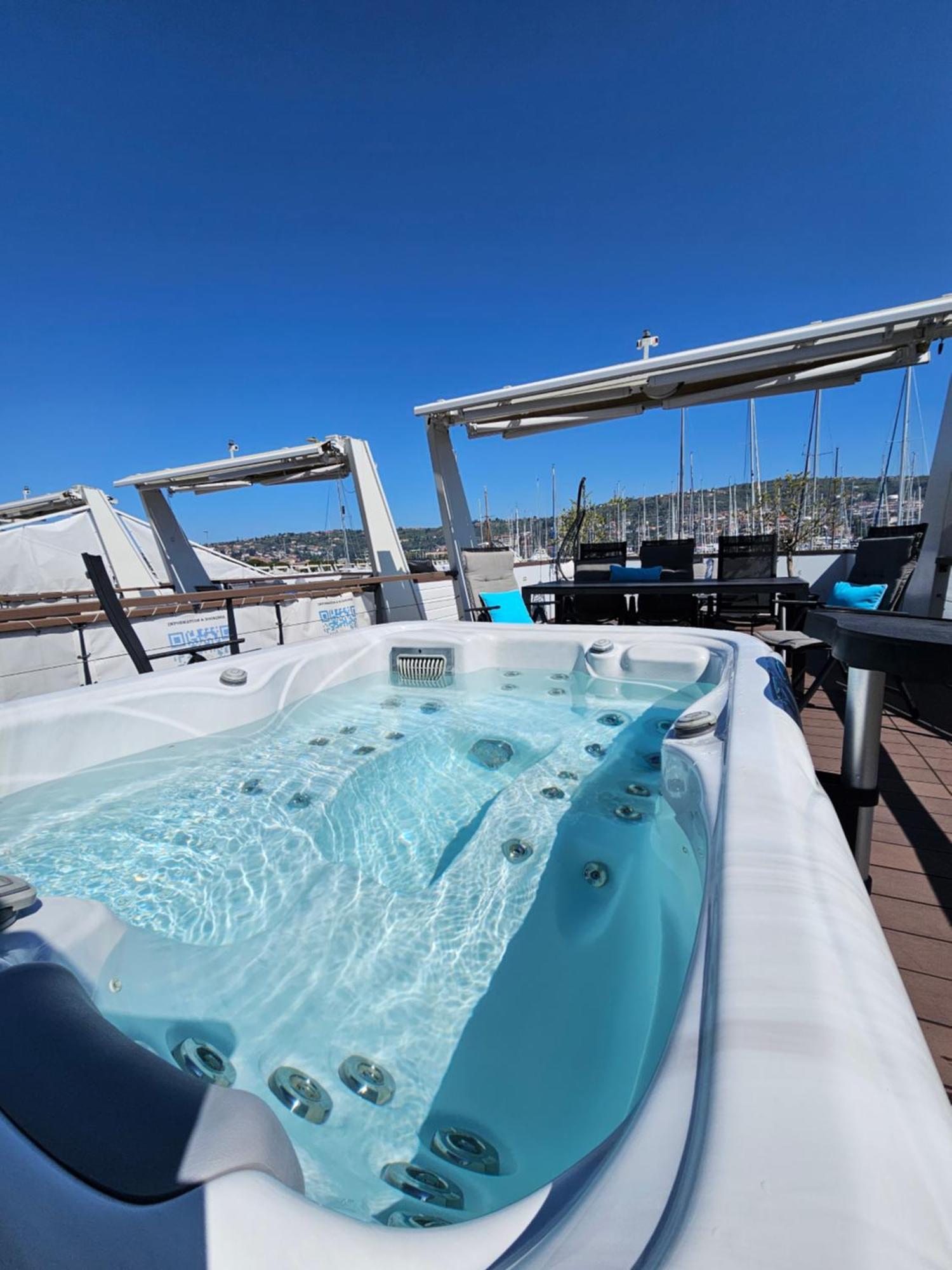 Floating Sea House - Vital Lux Portorož Buitenkant foto